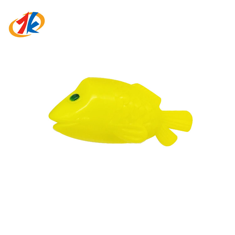 Plastic Green Fish Outdoor Toy and Fishing Toy