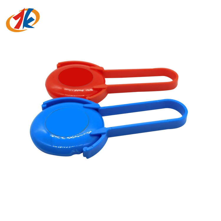 Mini Flying Disc Launcher Outdoor Toy and Fishing Toy